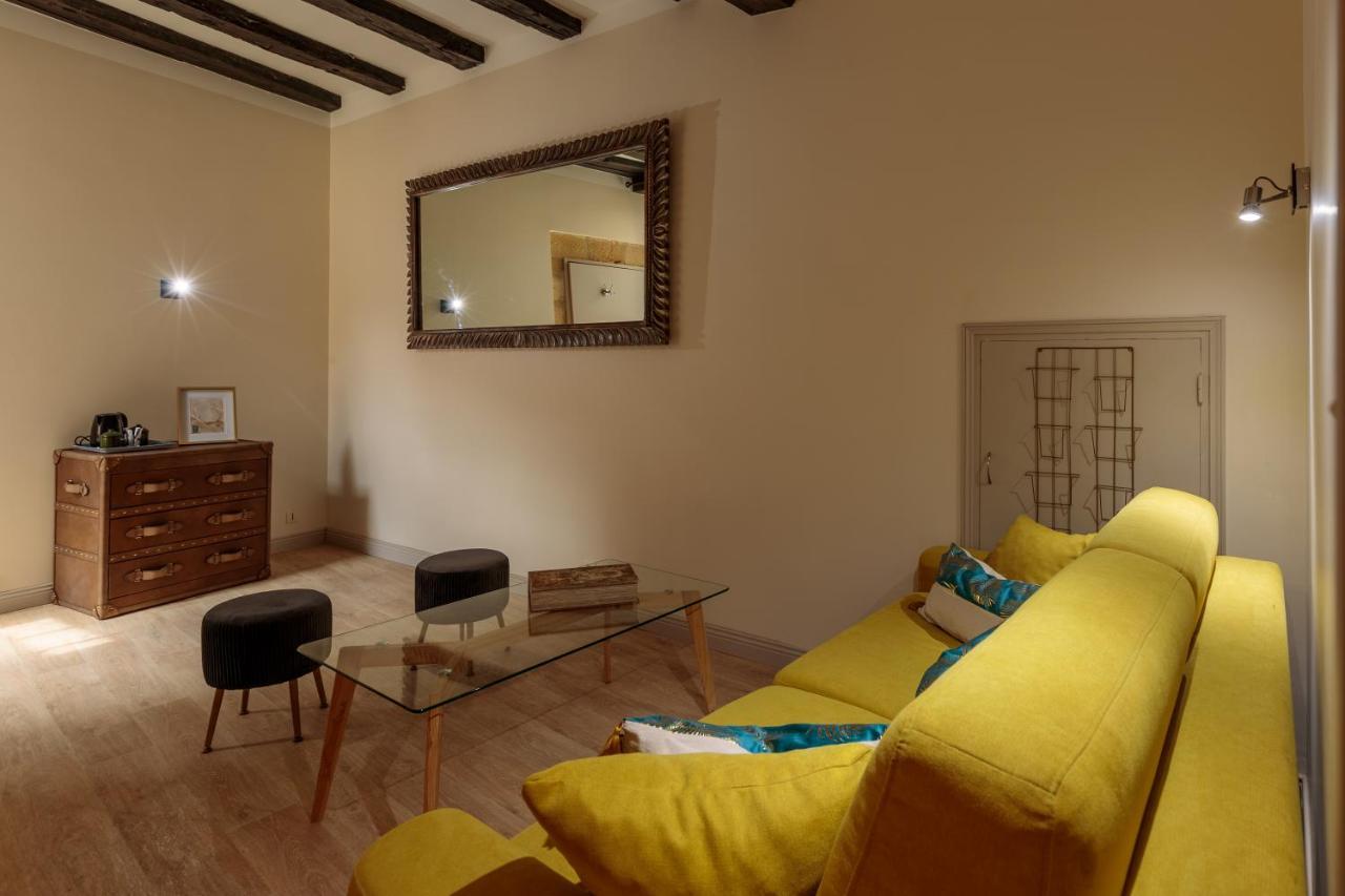 Le Lys Dort Sarlat Bed & Breakfast Bagian luar foto