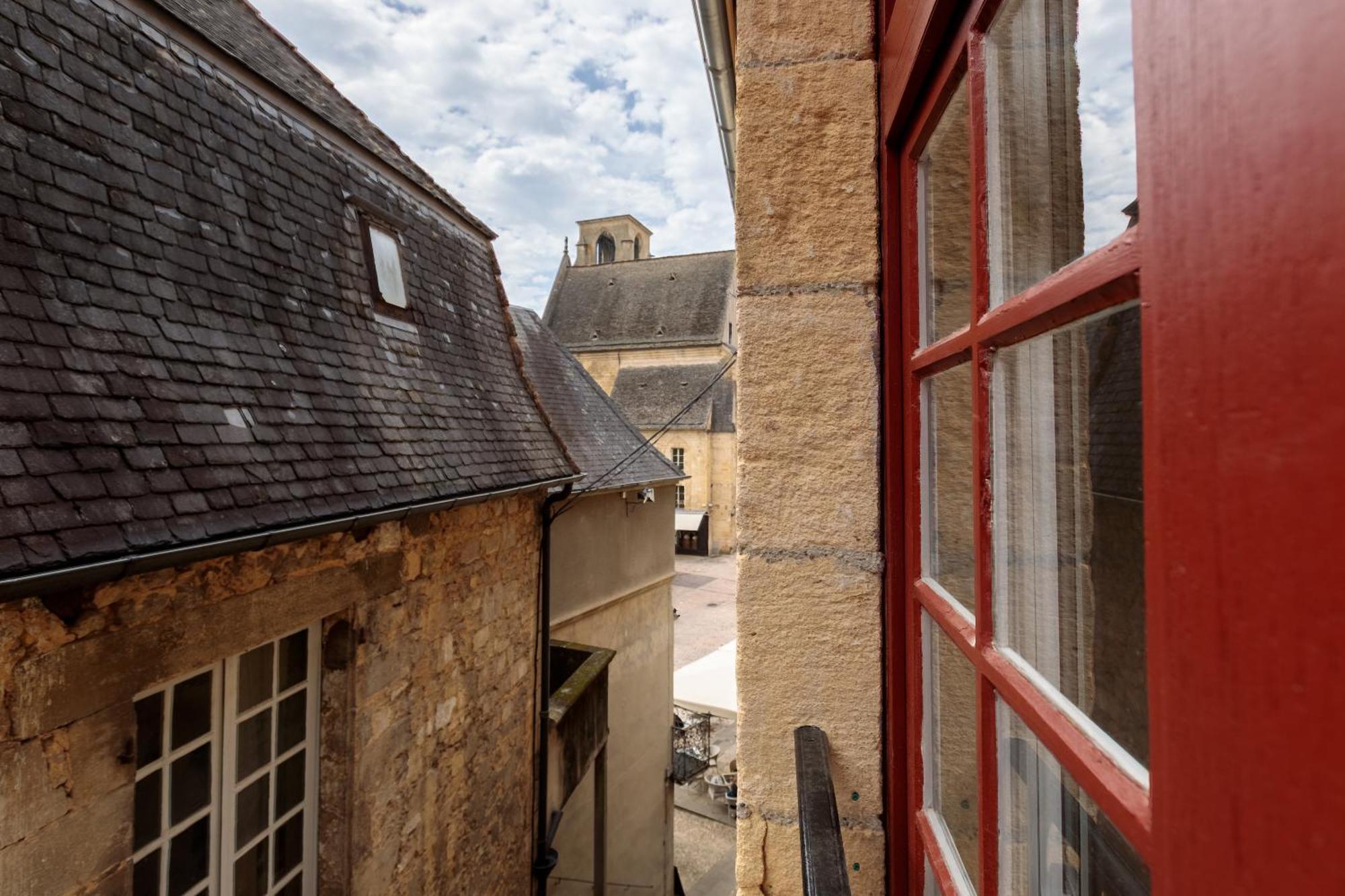 Le Lys Dort Sarlat Bed & Breakfast Bagian luar foto